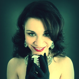 Valerie Giglio资料,Valerie Giglio最新歌曲,Valerie GiglioMV视频,Valerie Giglio音乐专辑,Valerie Giglio好听的歌