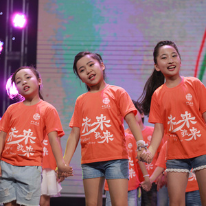 童声合唱团资料,童声合唱团最新歌曲,童声合唱团MV视频,童声合唱团音乐专辑,童声合唱团好听的歌