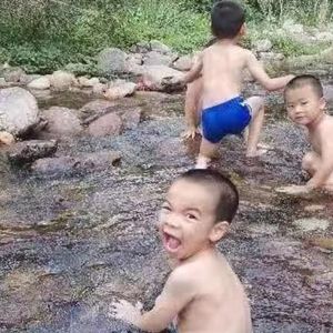 蒙家华资料,蒙家华最新歌曲,蒙家华MV视频,蒙家华音乐专辑,蒙家华好听的歌