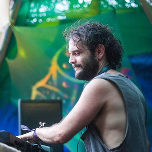 Jossie Telch资料,Jossie Telch最新歌曲,Jossie TelchMV视频,Jossie Telch音乐专辑,Jossie Telch好听的歌