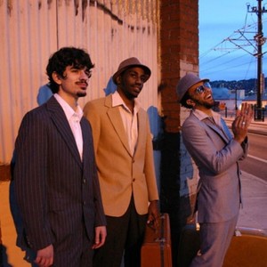 Lightheaded资料,Lightheaded最新歌曲,LightheadedMV视频,Lightheaded音乐专辑,Lightheaded好听的歌