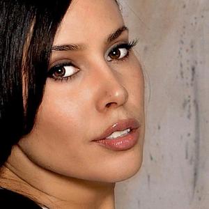 Carmen Perez资料,Carmen Perez最新歌曲,Carmen PerezMV视频,Carmen Perez音乐专辑,Carmen Perez好听的歌