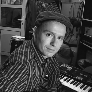 Jacaszek资料,Jacaszek最新歌曲,JacaszekMV视频,Jacaszek音乐专辑,Jacaszek好听的歌