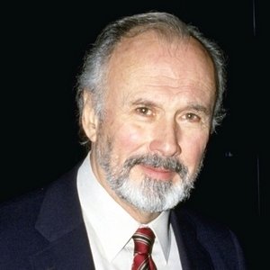 Richard Kiley资料,Richard Kiley最新歌曲,Richard KileyMV视频,Richard Kiley音乐专辑,Richard Kiley好听的歌