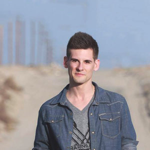 Adam Cappa资料,Adam Cappa最新歌曲,Adam CappaMV视频,Adam Cappa音乐专辑,Adam Cappa好听的歌