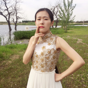 赫娜朵资料,赫娜朵最新歌曲,赫娜朵MV视频,赫娜朵音乐专辑,赫娜朵好听的歌