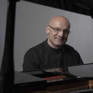 Robert Koenig资料,Robert Koenig最新歌曲,Robert KoenigMV视频,Robert Koenig音乐专辑,Robert Koenig好听的歌