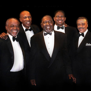 The Persuasions资料,The Persuasions最新歌曲,The PersuasionsMV视频,The Persuasions音乐专辑,The Persuasions好听的歌