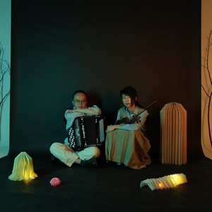 十九两乐团资料,十九两乐团最新歌曲,十九两乐团MV视频,十九两乐团音乐专辑,十九两乐团好听的歌