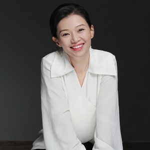 李臻资料,李臻最新歌曲,李臻MV视频,李臻音乐专辑,李臻好听的歌