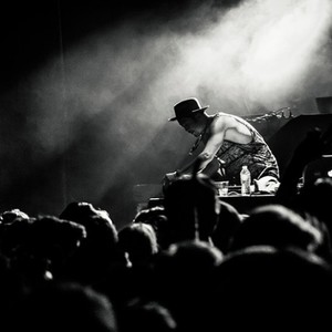 starRo资料,starRo最新歌曲,starRoMV视频,starRo音乐专辑,starRo好听的歌