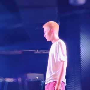 多弗朗金哥资料,多弗朗金哥最新歌曲,多弗朗金哥MV视频,多弗朗金哥音乐专辑,多弗朗金哥好听的歌