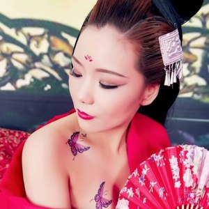 陌路Shiley资料,陌路Shiley最新歌曲,陌路ShileyMV视频,陌路Shiley音乐专辑,陌路Shiley好听的歌