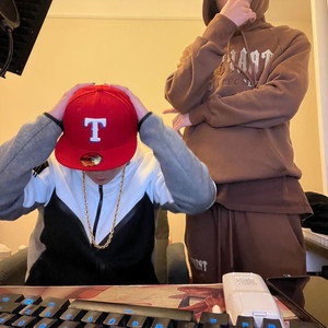 NiceFotoboi资料,NiceFotoboi最新歌曲,NiceFotoboiMV视频,NiceFotoboi音乐专辑,NiceFotoboi好听的歌