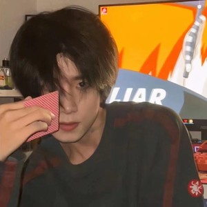 孔黑资料,孔黑最新歌曲,孔黑MV视频,孔黑音乐专辑,孔黑好听的歌