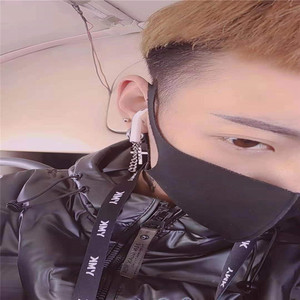 小轩资料,小轩最新歌曲,小轩MV视频,小轩音乐专辑,小轩好听的歌