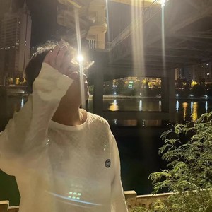 黄小炀资料,黄小炀最新歌曲,黄小炀MV视频,黄小炀音乐专辑,黄小炀好听的歌