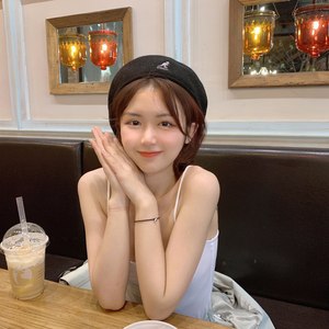 多汁桃桃资料,多汁桃桃最新歌曲,多汁桃桃MV视频,多汁桃桃音乐专辑,多汁桃桃好听的歌