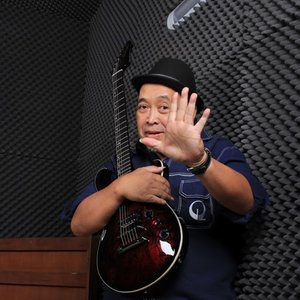 Donny Suhendra资料,Donny Suhendra最新歌曲,Donny SuhendraMV视频,Donny Suhendra音乐专辑,Donny Suhendra好听的歌