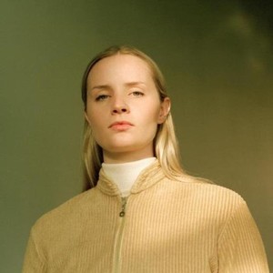 Charlotte Day Wilson资料,Charlotte Day Wilson最新歌曲,Charlotte Day WilsonMV视频,Charlotte Day Wilson音乐专辑,Charlotte Day Wilson好听的歌