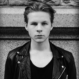 Hellberg资料,Hellberg最新歌曲,HellbergMV视频,Hellberg音乐专辑,Hellberg好听的歌