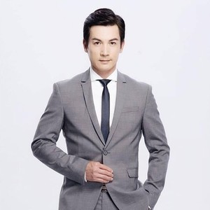 伊正资料,伊正最新歌曲,伊正MV视频,伊正音乐专辑,伊正好听的歌