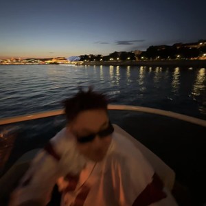 Riverbird资料,Riverbird最新歌曲,RiverbirdMV视频,Riverbird音乐专辑,Riverbird好听的歌