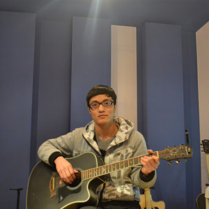 吴亚龙资料,吴亚龙最新歌曲,吴亚龙MV视频,吴亚龙音乐专辑,吴亚龙好听的歌