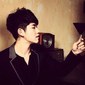 冯小根资料,冯小根最新歌曲,冯小根MV视频,冯小根音乐专辑,冯小根好听的歌