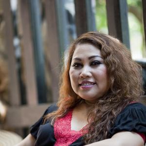 Ly Cà Phê Buôn Mê