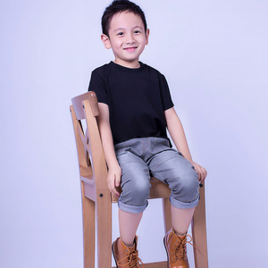 李洋锐资料,李洋锐最新歌曲,李洋锐MV视频,李洋锐音乐专辑,李洋锐好听的歌