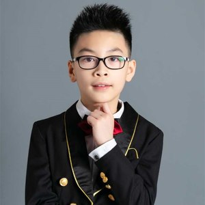 李哲涵资料,李哲涵最新歌曲,李哲涵MV视频,李哲涵音乐专辑,李哲涵好听的歌