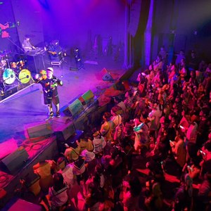 Eazy-Y资料,Eazy-Y最新歌曲,Eazy-YMV视频,Eazy-Y音乐专辑,Eazy-Y好听的歌