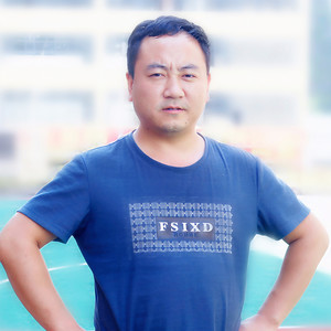 龙万里资料,龙万里最新歌曲,龙万里MV视频,龙万里音乐专辑,龙万里好听的歌