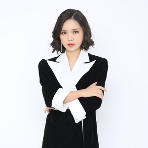 张馨悦资料,张馨悦最新歌曲,张馨悦MV视频,张馨悦音乐专辑,张馨悦好听的歌