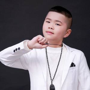 宝马龙资料,宝马龙最新歌曲,宝马龙MV视频,宝马龙音乐专辑,宝马龙好听的歌
