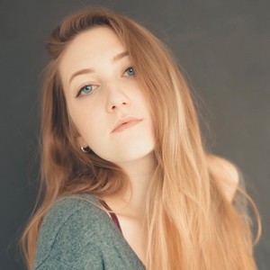 Madelyn Paquette资料,Madelyn Paquette最新歌曲,Madelyn PaquetteMV视频,Madelyn Paquette音乐专辑,Madelyn Paquette好听的歌