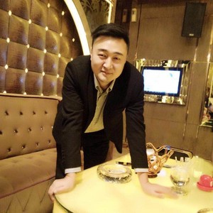 醉酒问歌F资料,醉酒问歌F最新歌曲,醉酒问歌FMV视频,醉酒问歌F音乐专辑,醉酒问歌F好听的歌