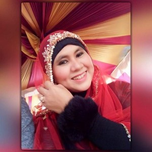 Yen Rustam资料,Yen Rustam最新歌曲,Yen RustamMV视频,Yen Rustam音乐专辑,Yen Rustam好听的歌