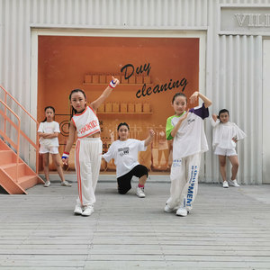 甜心宝贝 CandyBaBy资料,甜心宝贝 CandyBaBy最新歌曲,甜心宝贝 CandyBaByMV视频,甜心宝贝 CandyBaBy音乐专辑,甜心宝贝 CandyBaBy好听的歌