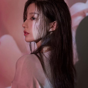 潇潇资料,潇潇最新歌曲,潇潇MV视频,潇潇音乐专辑,潇潇好听的歌