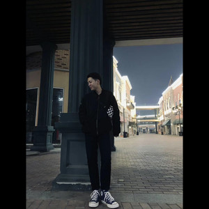 张一帆资料,张一帆最新歌曲,张一帆MV视频,张一帆音乐专辑,张一帆好听的歌