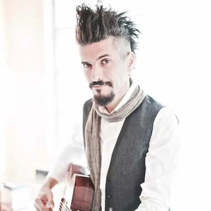 Grecco Buratto资料,Grecco Buratto最新歌曲,Grecco BurattoMV视频,Grecco Buratto音乐专辑,Grecco Buratto好听的歌