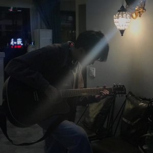 罗孺欣资料,罗孺欣最新歌曲,罗孺欣MV视频,罗孺欣音乐专辑,罗孺欣好听的歌