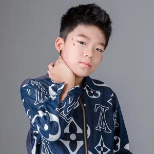 黄博阳资料,黄博阳最新歌曲,黄博阳MV视频,黄博阳音乐专辑,黄博阳好听的歌