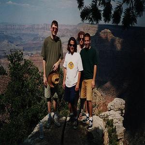 Lanterna资料,Lanterna最新歌曲,LanternaMV视频,Lanterna音乐专辑,Lanterna好听的歌