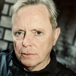 Bernard Sumner资料,Bernard Sumner最新歌曲,Bernard SumnerMV视频,Bernard Sumner音乐专辑,Bernard Sumner好听的歌