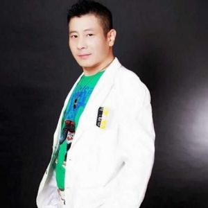 高峰资料,高峰最新歌曲,高峰MV视频,高峰音乐专辑,高峰好听的歌