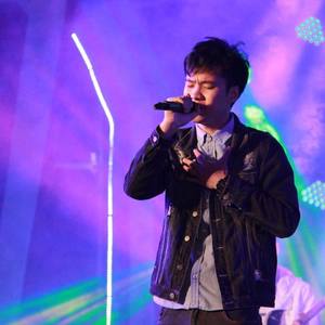 黄必成资料,黄必成最新歌曲,黄必成MV视频,黄必成音乐专辑,黄必成好听的歌