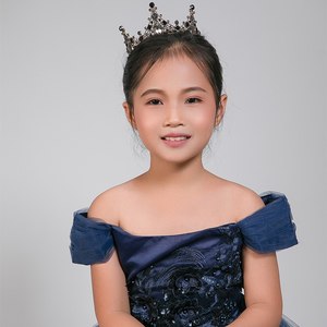 覃晓鸿资料,覃晓鸿最新歌曲,覃晓鸿MV视频,覃晓鸿音乐专辑,覃晓鸿好听的歌